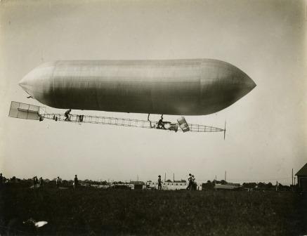 Blimp photo.