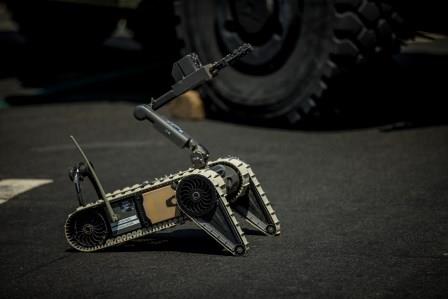  Legged Tracked Robot picture.